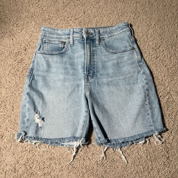 Madewell Pants - Madewell Women’s  The Curvy Perfect Vintage Jean Shorts Denim Y2K Summer Sz 27P